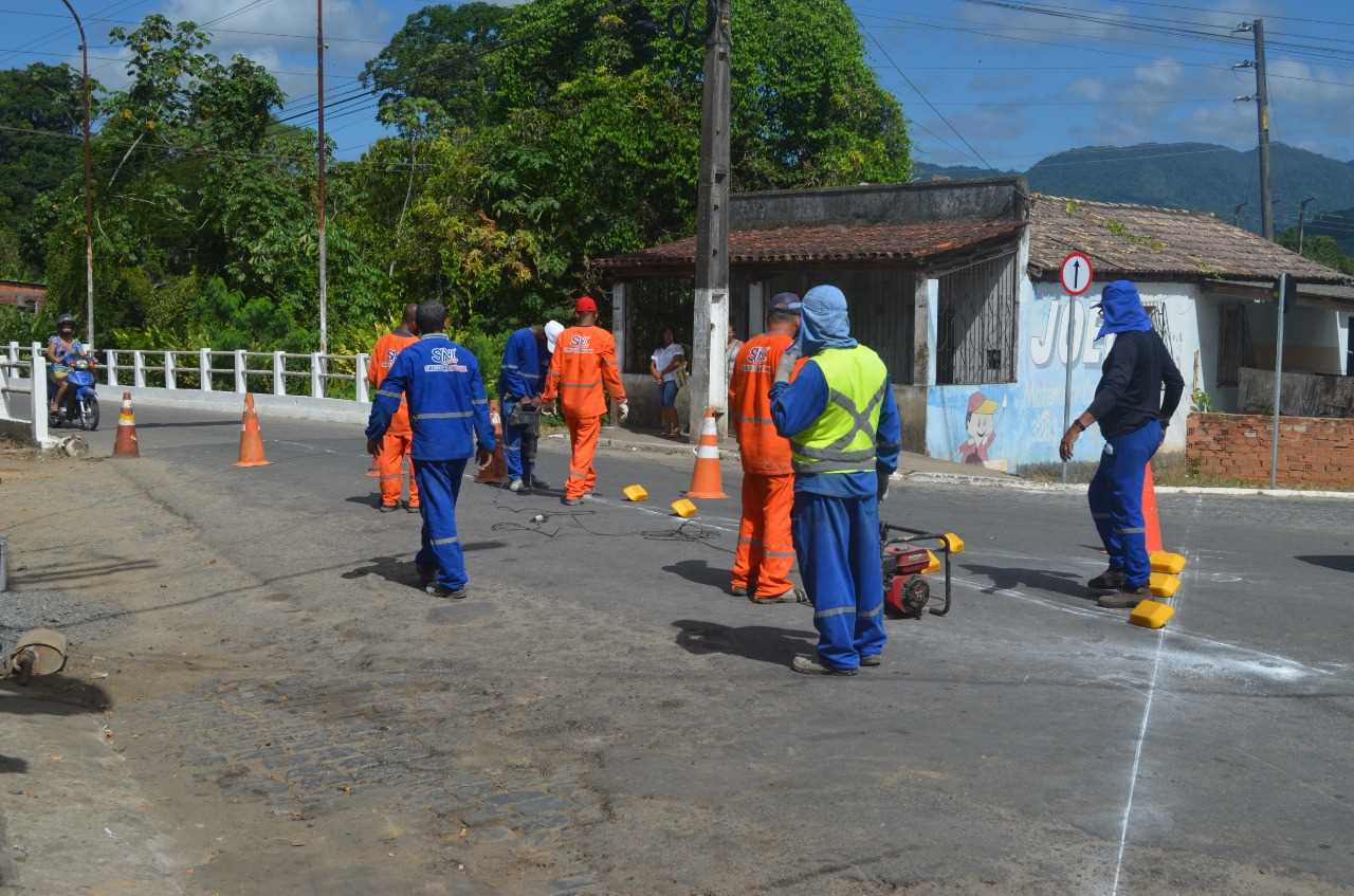 Rotatória começa a ser construída próxima a Ponte do Rio Panelão